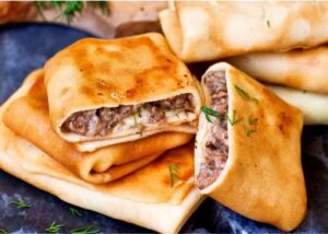 Млинці з м’ясом кролика